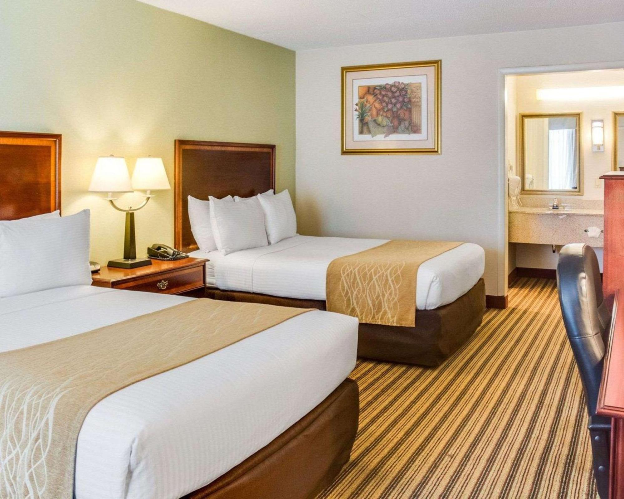 Clarion Inn