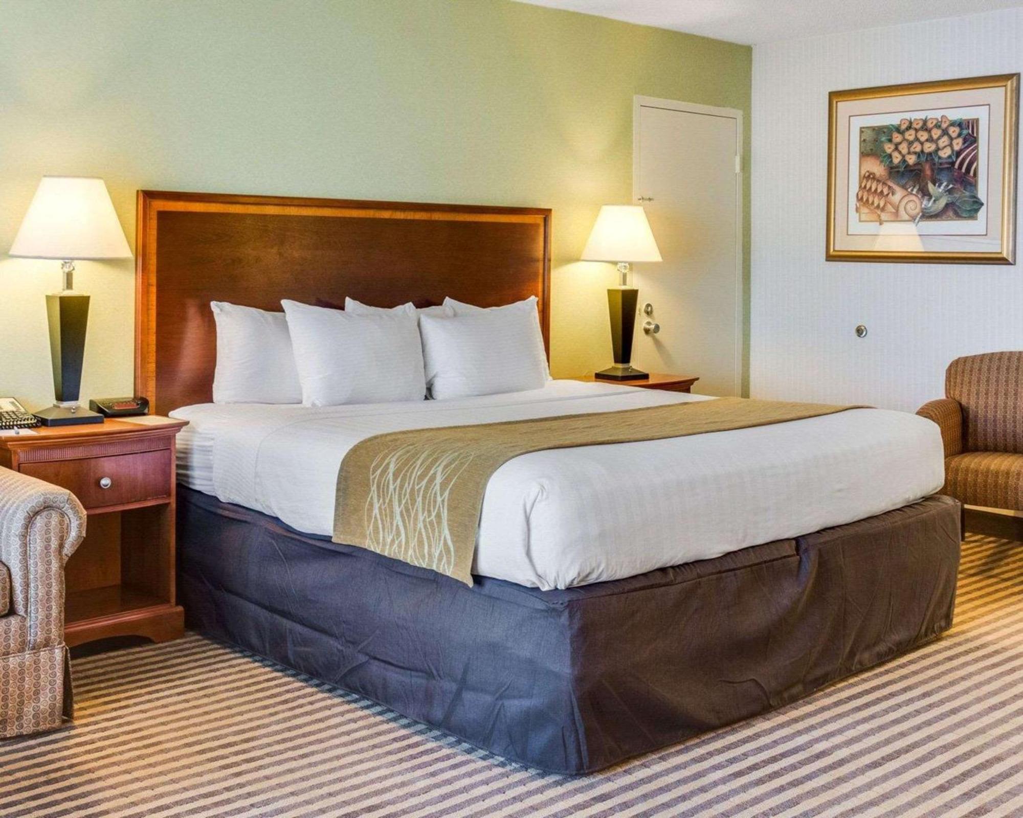 Clarion Inn 3*