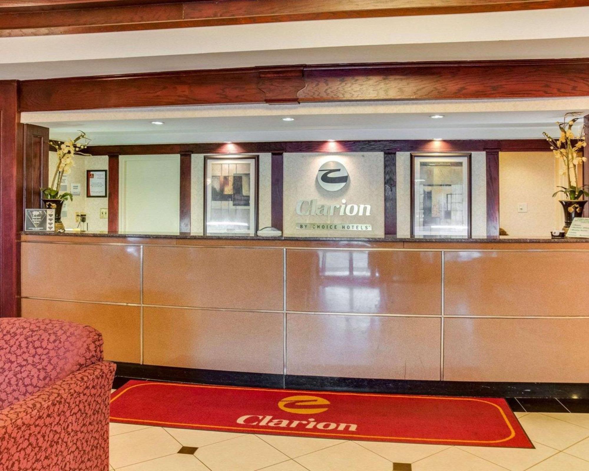 Clarion Inn 3*